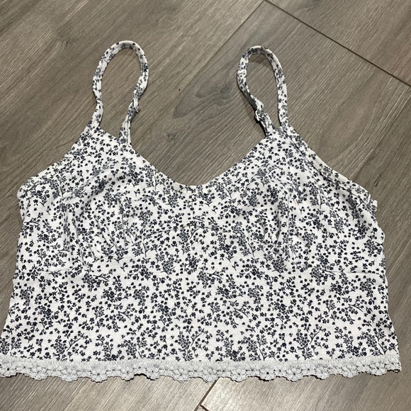 American Eagle Outfitters Tops - American Eagle. cropped tank top